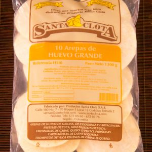 Empaque de las arepas de huevo grandes